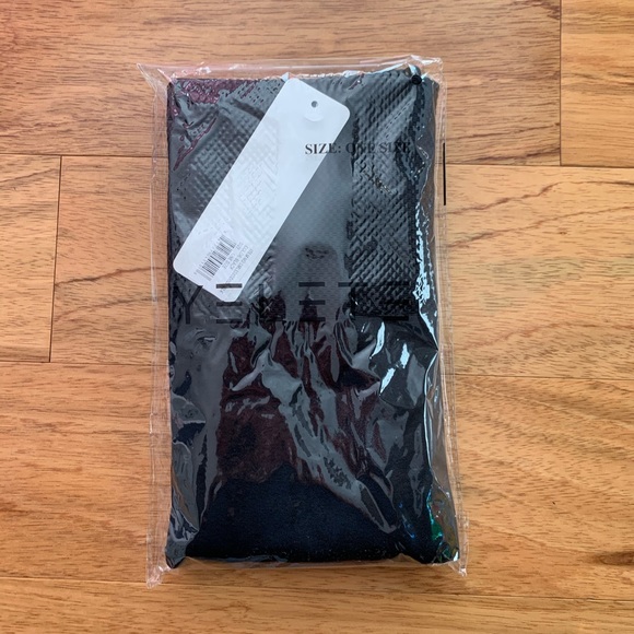 NWT black fleece leggings - Picture 5 of 6